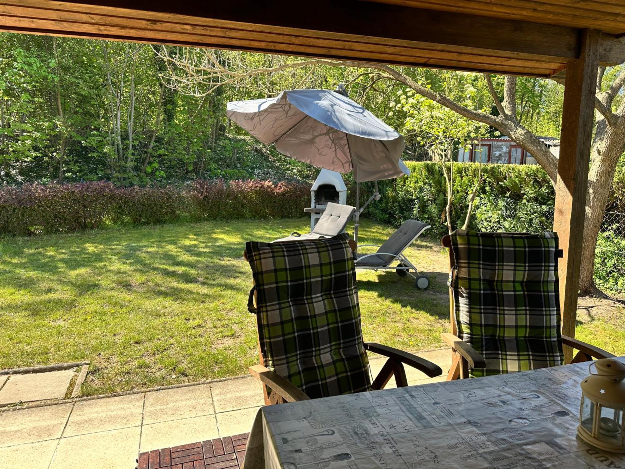 Bungalow Am Dobbertiner See Екстер'єр фото